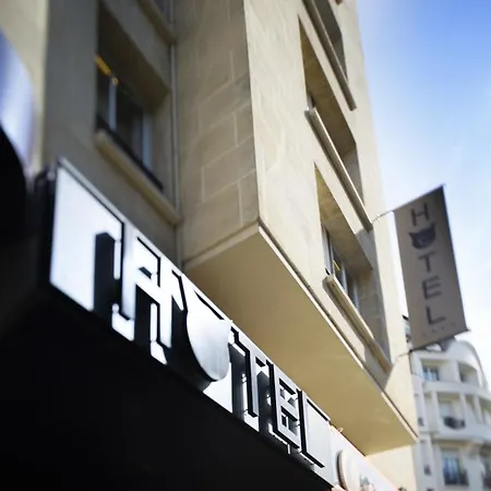 Le Noir Otel 4*