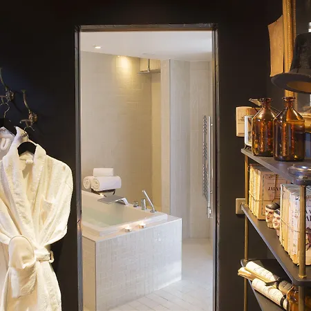 فندق لو شات نوير 4*