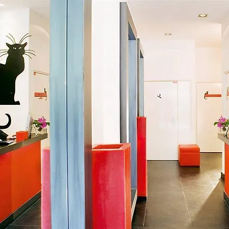 Otel Le Noir