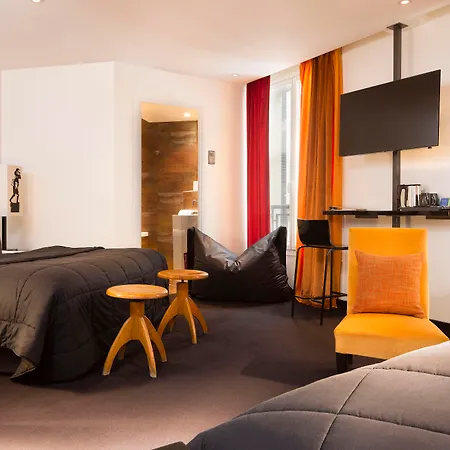 Otel Le Noir 4*