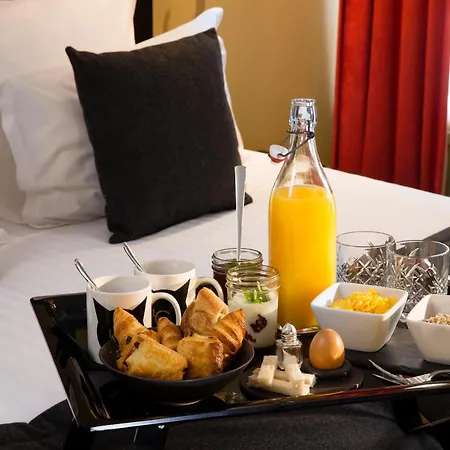 Otel Le Noir Paris