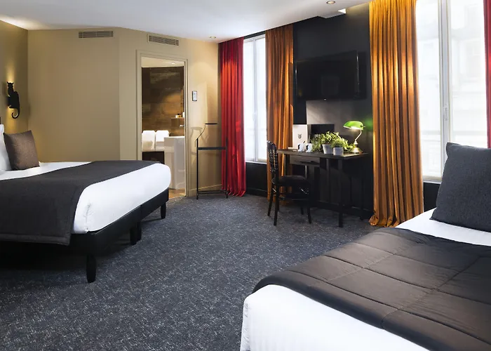 Le Noir Hotel 4*